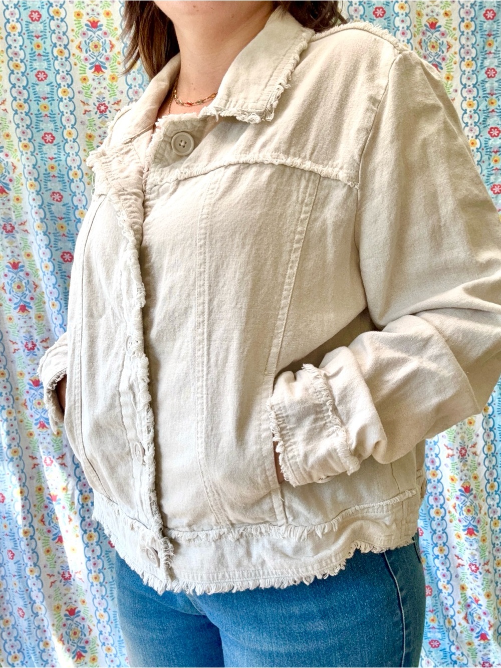 Beige Frayed-Edge Women’s Jacket - Casual Lightweight Coat